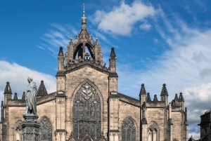 Edinburgh: Rundvisning på slottet og i den gamle bydel med billetter, kort og guide