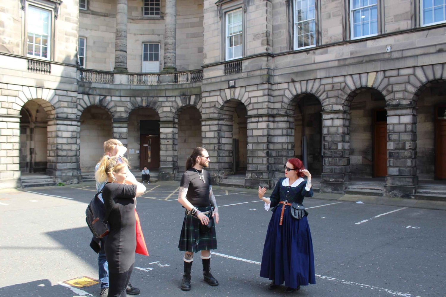 Эдинбург: пешеходная экскурсия «Преступление и наказание»