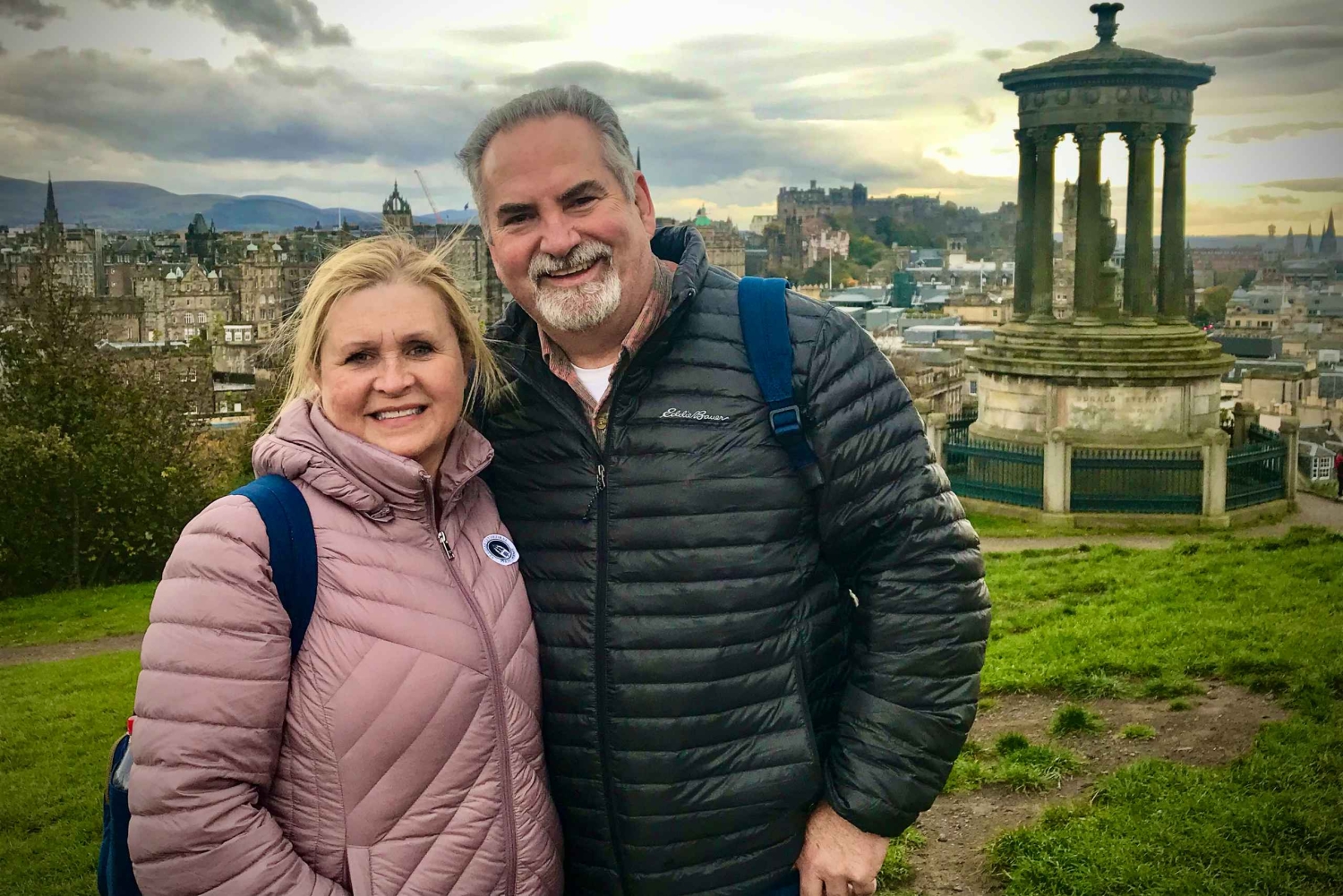 Edimburgo: Excursão personalizada aos destaques e jóias escondidas com um local