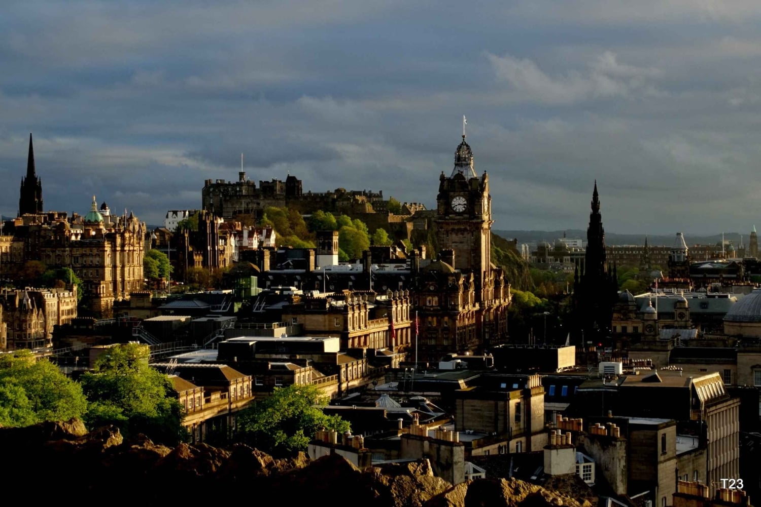 Edimburgo: Excursão a pé pela Royal Mile com história negra