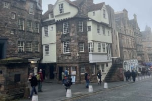 Edinburgh: Dark History Walking Tour