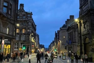 Edinburgh: Dark History Walking Tour