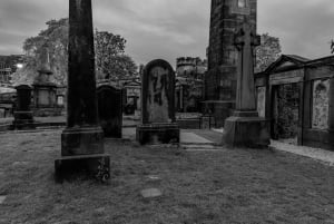 Edimburgo: Tour dei fantasmi della Città Vecchia