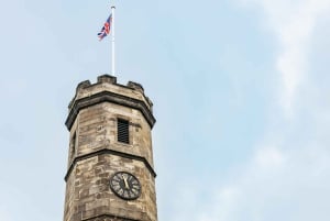 Edimburgo: Tour storico guidato del castello di Edimburgo con biglietti