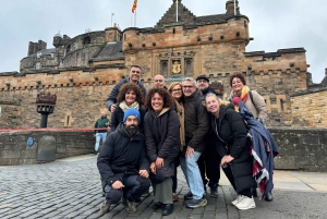 Edinburgh: Heldagsrundvandring med biljetter – liten grupp