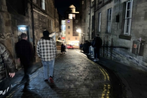 Edinburgh: Ghost and Dark Side of the City Walking Tour