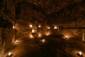 Edinburgh: Spøgelsesagtige underjordiske hvælvinger - tur for en lille gruppe