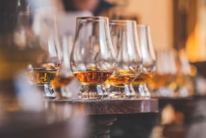 Edimburgo: degustazione guidata di whisky e tour a piedi