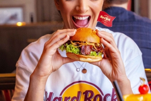 Edinburgh: Hard Rock Café met een vast menu voor lunch of diner