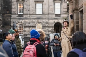 Edinburgh: Historical Gems Tour & A Taste of Scottish Fudge