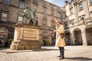 Edinburgh: Historical Gems Tour with Whisky & Local Flavours