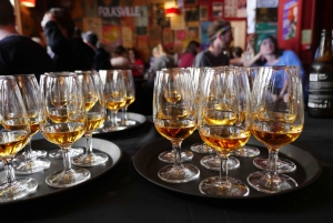 Edinburgh: Whisky Tasting with History and Storytelling