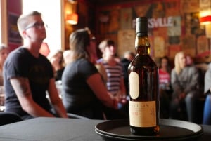 Edinburgh: History of Whisky with Tasting and Storytelling