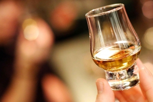 Edinburgh: Whisky Tasting with History and Storytelling