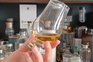 Edinburgh: History & Tradition of Scotch whisky with tasting