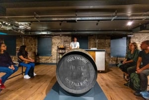 Edimburgo Visita guiada a la destilería de Holyrood con degustación