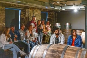 Édimbourg : Visite guidée de la distillerie Holyrood avec dégustation