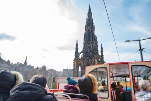 Edinburgh: Hop-On Hop-Off Bus Pass with 3 City Tours