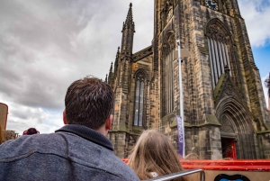 Edinburgh: Hop-On Hop-Off Bus Pass with 3 City Tours