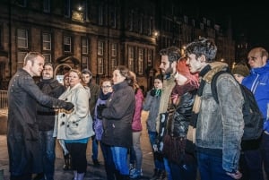 Edinburgh: Skummel omvisning sent om kveld i underjordiske hvelv