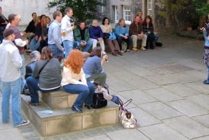 Edinburgh Literary Pub Tour med 'Real-Actors'