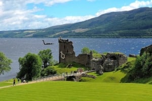 Edinburgh: Loch Ness, Inverness & Highlands Tour espanjaksi.