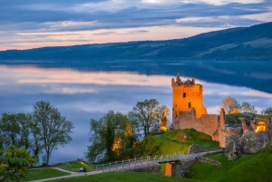 Edinburgh: Loch Ness, Inverness & Highlands Tour in Spanish