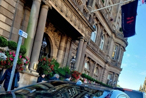 Edimburgo: Alquiler de coches de lujo con conductor y kilometraje ilimitado