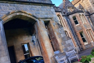 Edimburgo: Alquiler de coches de lujo con conductor y kilometraje ilimitado