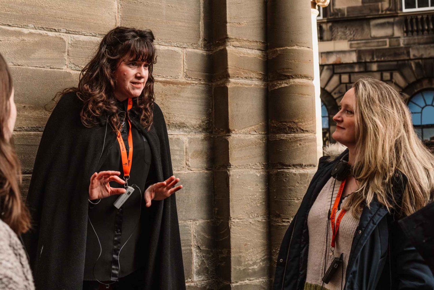 エディンバラ：マルチセンサーリー・オールドタウン・ゴースト・ツアー体験