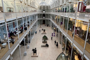 エジンバラ：スコットランド国立博物館のガイド付きツアー