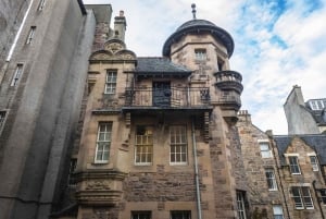 Edinburgh Old Town Hidden Gems Private Walking Tour