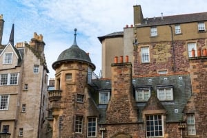 Edinburgh Old Town Hidden Gems Private Walking Tour