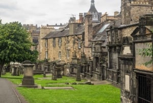 Edinburgh Old Town Hidden Gems Private Walking Tour