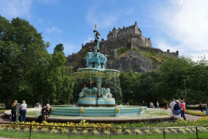 Edinburgh: Old Town History and Tales Walking Tour