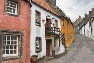 エジンバラアウトランダーと城の撮影地日帰りツアー