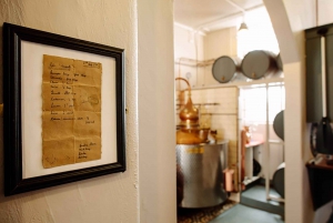 Edinburgh: Pickering's Gin Jolly Distillery Tasting Tour