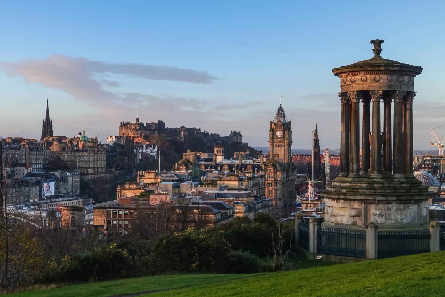 Edinburgh: Private Exclusive History Tour with Local Expert