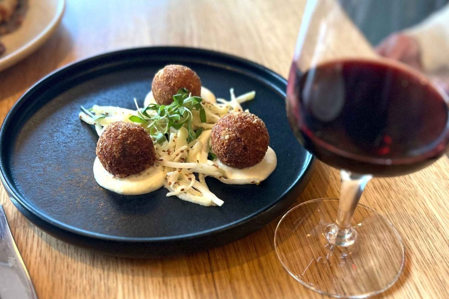 Édimbourg : Visite privée de luxe avec dégustation de whisky, de mets et de vins