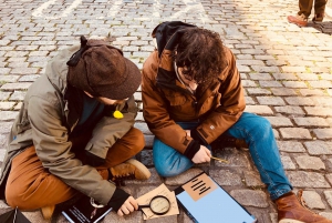 Edinburgh: Private Sherlock Holmes Adventure Tour Challenge