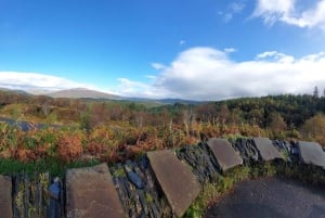 Edimburgo: Tour particular de um dia ao Castelo de Stirling e Loch Lomond
