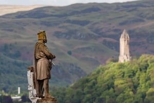 Edimburgo: Tour particular de um dia ao Castelo de Stirling e Loch Lomond
