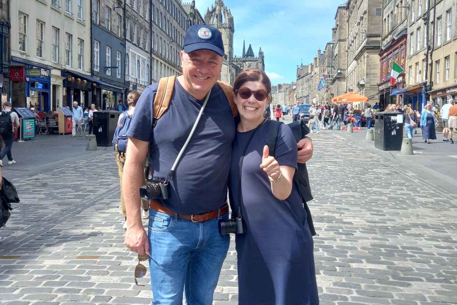 Edinburgh: Private Walking Tour with a Local
