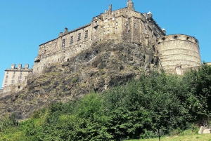 Edinburgh: Private walking tour with a Polish guide