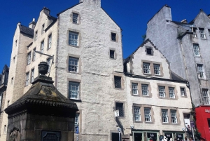 Edinburgh: Private walking tour with a Polish guide