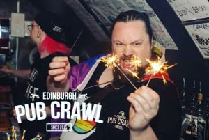 Edinburgh: Pub Crawl 7 Bars mit 6 Shots