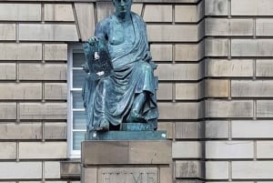 Edinburgh: Royal Mile Scottish Enlightenment Walking Tour: Royal Mile Scottish Enlightenment Walking Tour