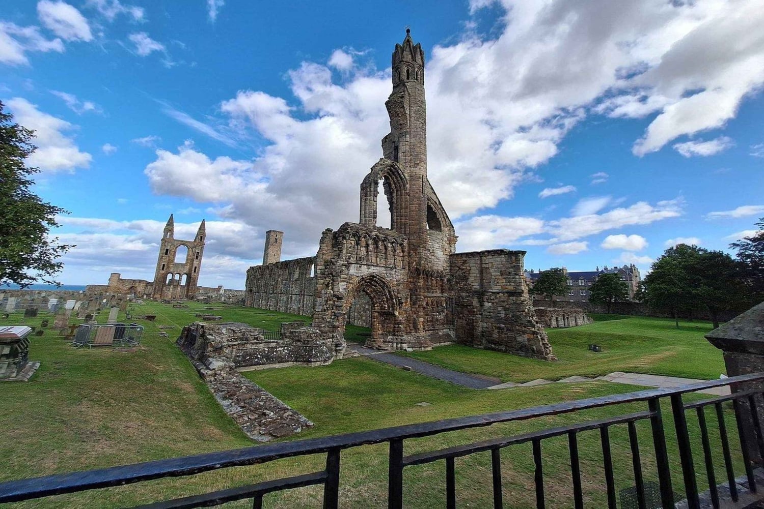 Edinburgh: St. Andrews & Coastal Fife Private Tour