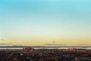 Edimburgo: Excursión al Atardecer por Arthur's Seat con Guía de Montaña