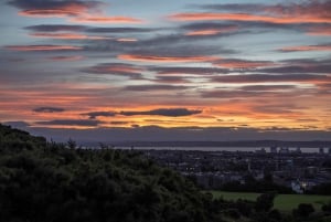 Edimburgo: Excursión al Atardecer por Arthur's Seat con Guía de Montaña